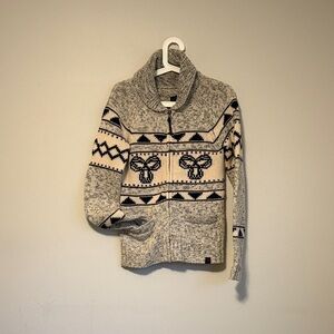 TNA Cream and Black Patterned Sweater
